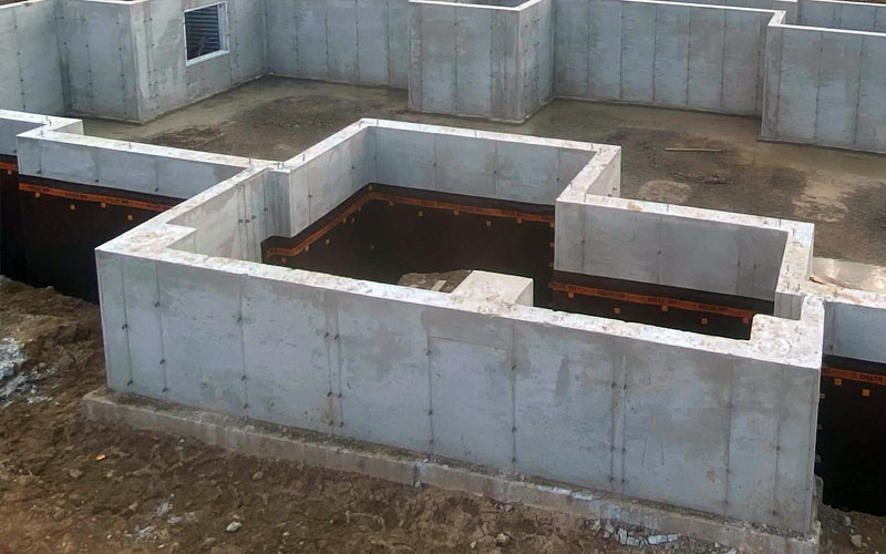 Residential & Commercial Retaining Walls